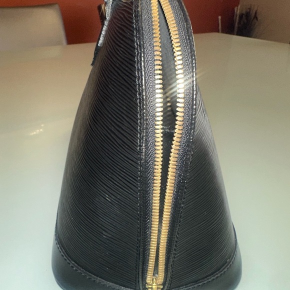 LOUIS VUITTON EPI ALMA MM HANDBAG and matching wallet - Picture 4 of 14
